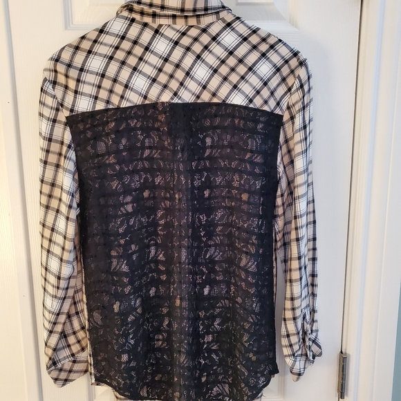 Kensie button up plaid shirt with lace detail back - Picture 3 of 5